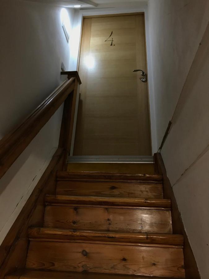Appartamento Doma Square Penthouse, In The Heart Of Old Town Riga Esterno foto